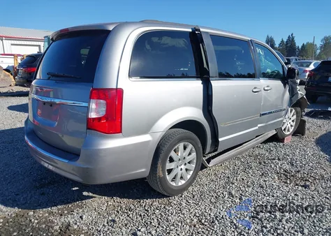 2015 Chrysler Town & Country Touring из США, поврежденный, VIN 2C4RC1BG9FR561214